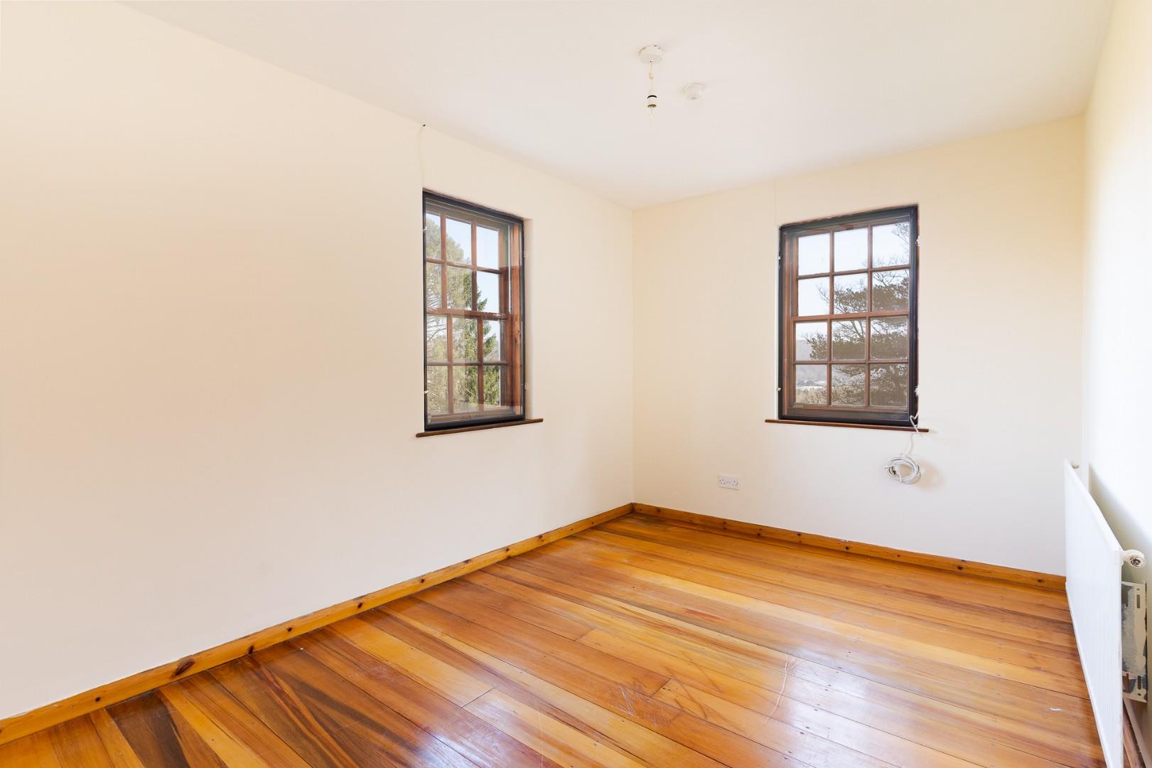 Ty Isaf, Main Road, Gwaelod-Y-Garth, Cardiff, CF15 9HJ